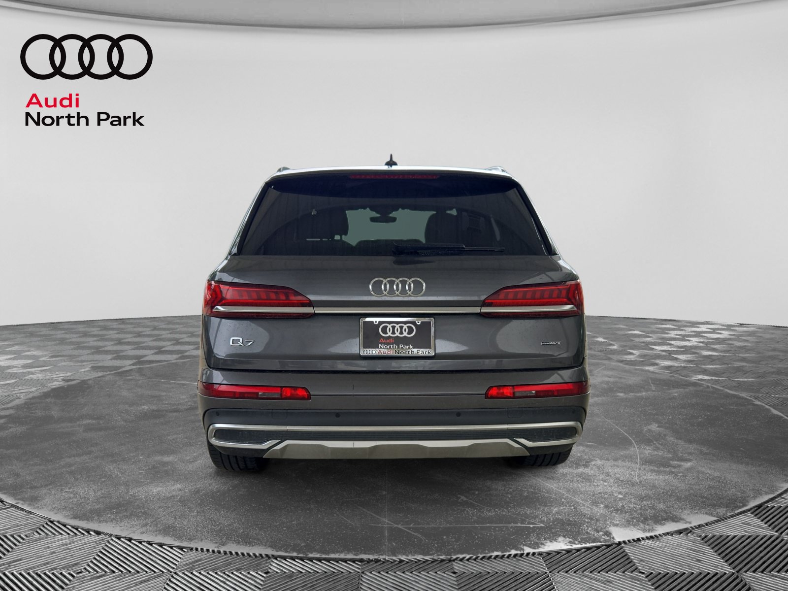 Used 2020 Audi Q7 3.0T Prestige w/ Prestige Package AWD/4WD image 4