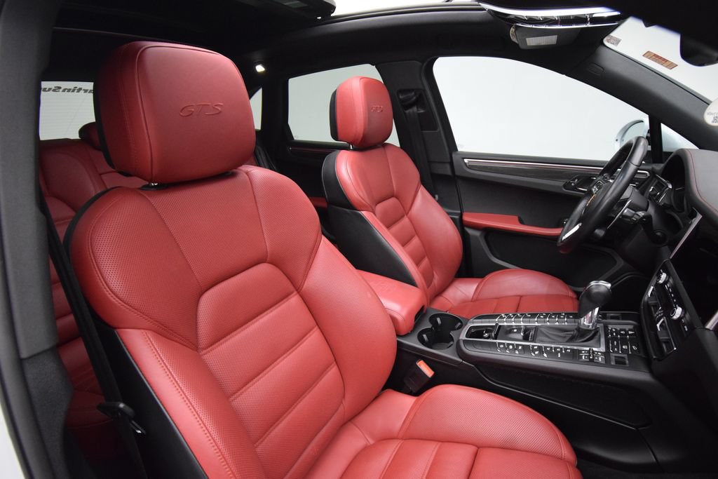 Used 2021 Porsche Macan GTS AWD/4WD image 20