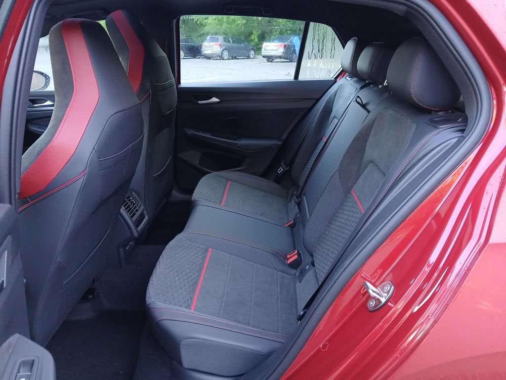 New 2026 Volkswagen GTI SE FWD image 25