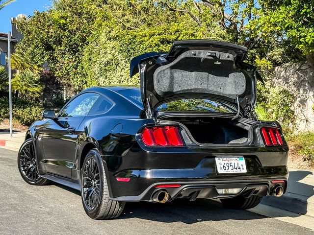 Used 2016 Ford Mustang GT Premium w/ GT Performance Package RWD image 19