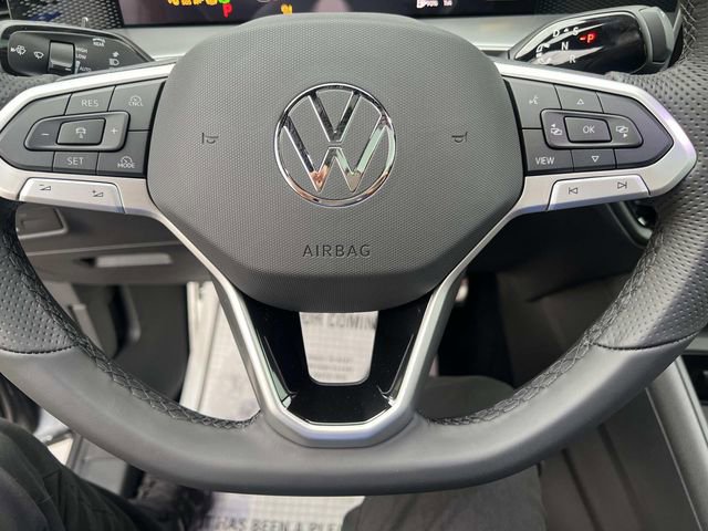 New 2026 Volkswagen Tiguan SE R-Line image 14