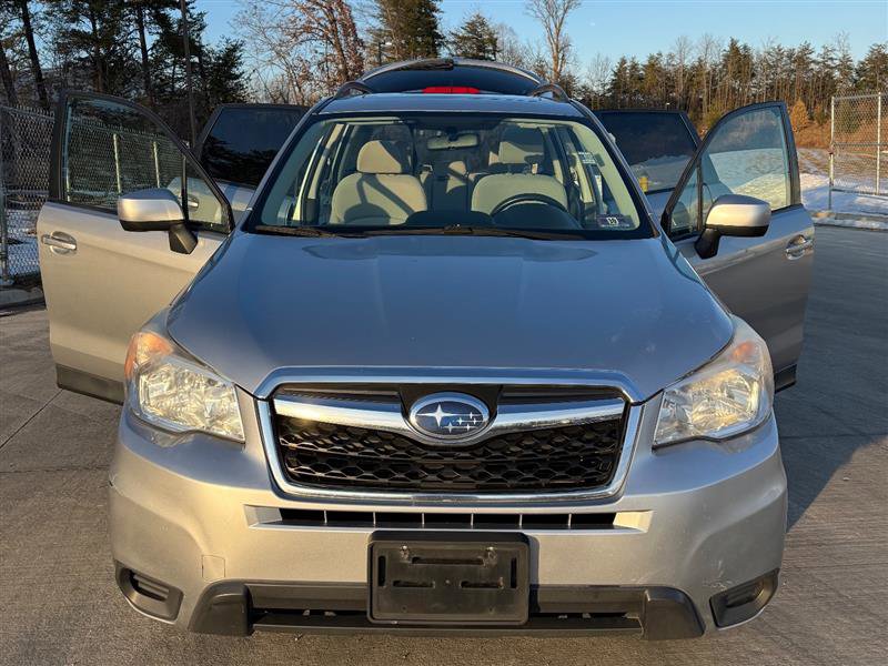 Used 2015 Subaru Forester 2.5i Premium w/ All-Weather Package AWD/4WD image 4