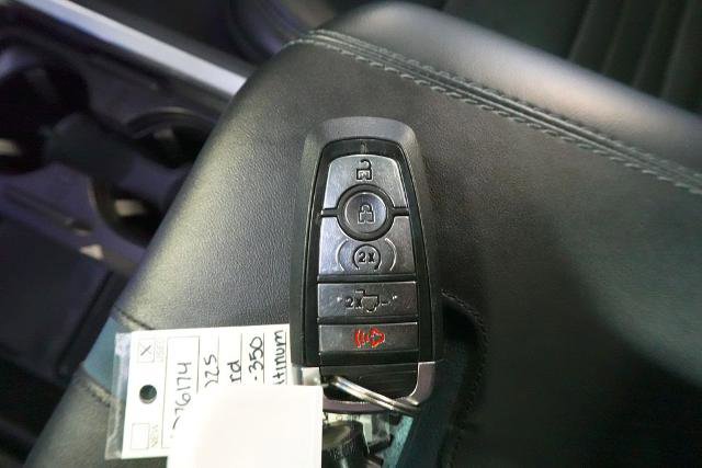 Certified 2025 Ford F350 Platinum w/ Tremor Off-Road Package AWD/4WD image 22