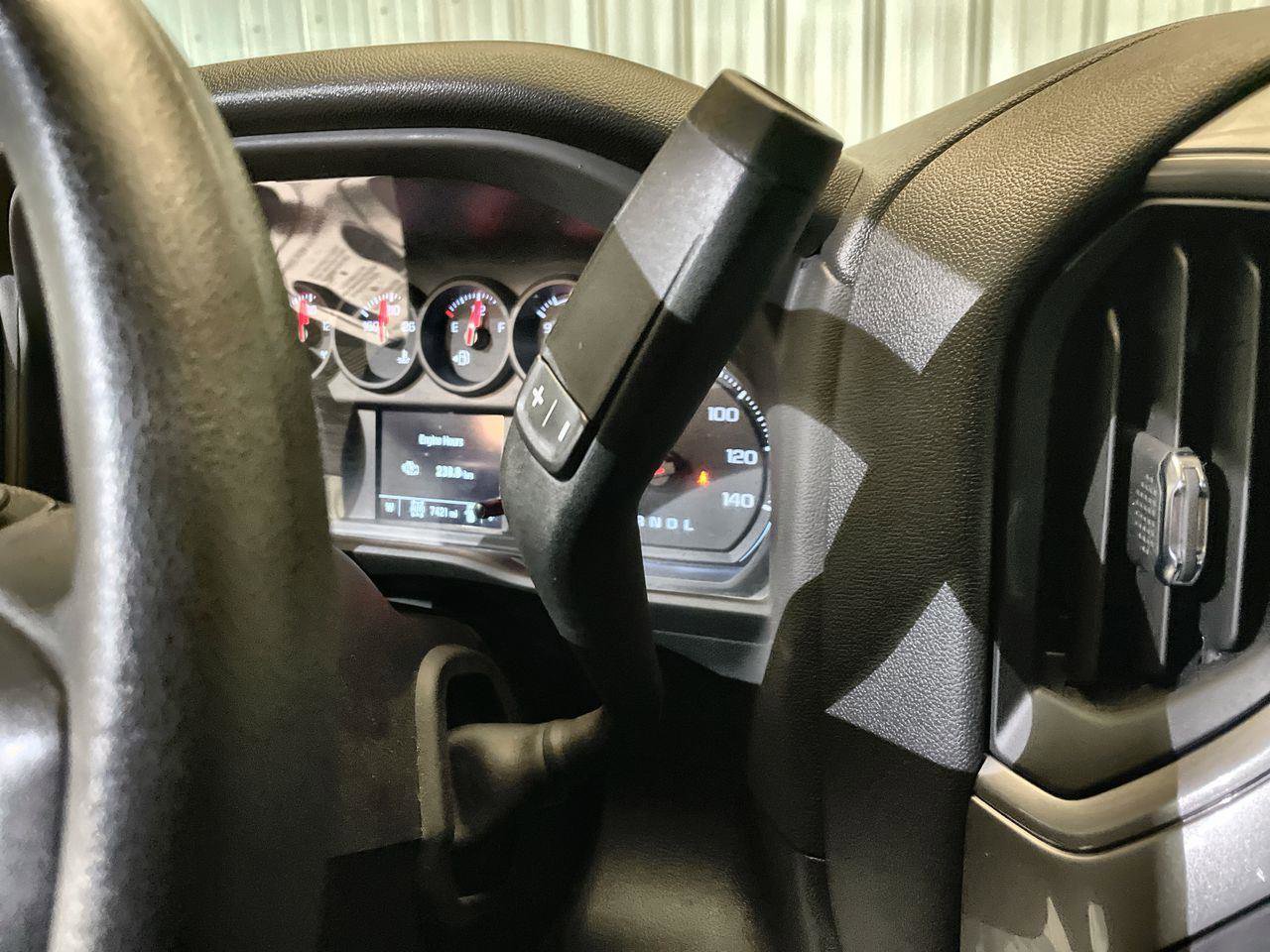 Used 2025 Chevrolet Silverado 1500 W/T w/ WT Value Package image 15