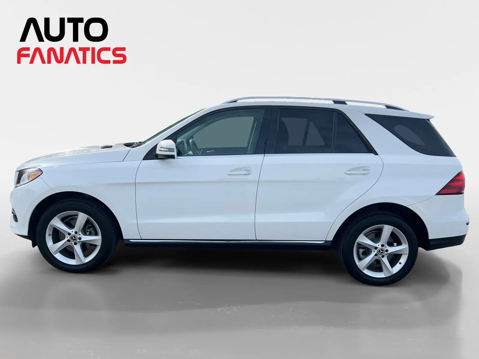 Used 2017 Mercedes-Benz GLE 350 4MATIC w/ Premium 1 Package image 2