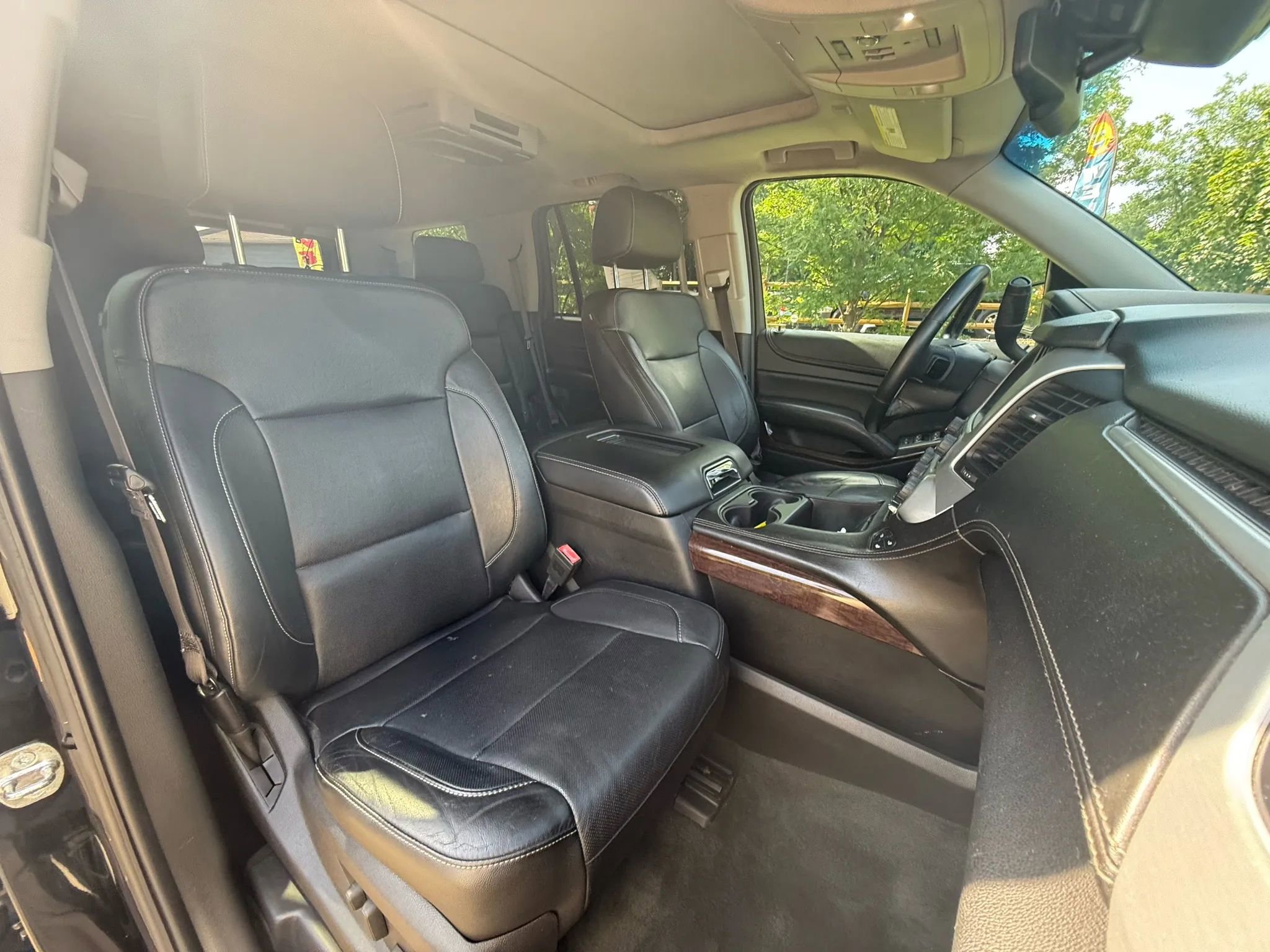 Used 2015 GMC Yukon SLT w/ HD Trailering Package image 41