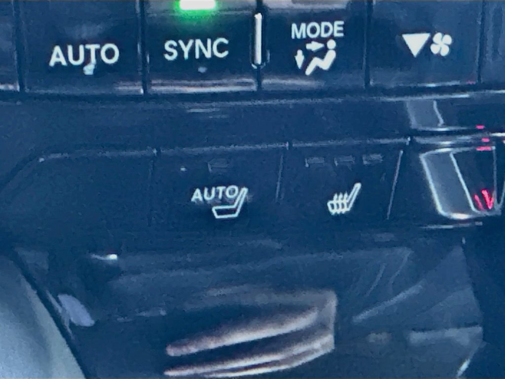 Used 2024 Acura MDX w/ Technology Package FWD image 22