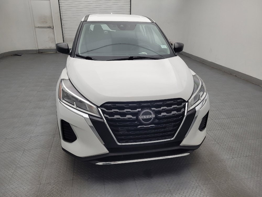 Used 2022 Nissan Kicks S FWD image 14