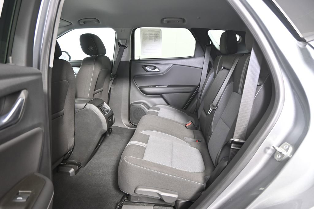Used 2023 Chevrolet Blazer LT image 17