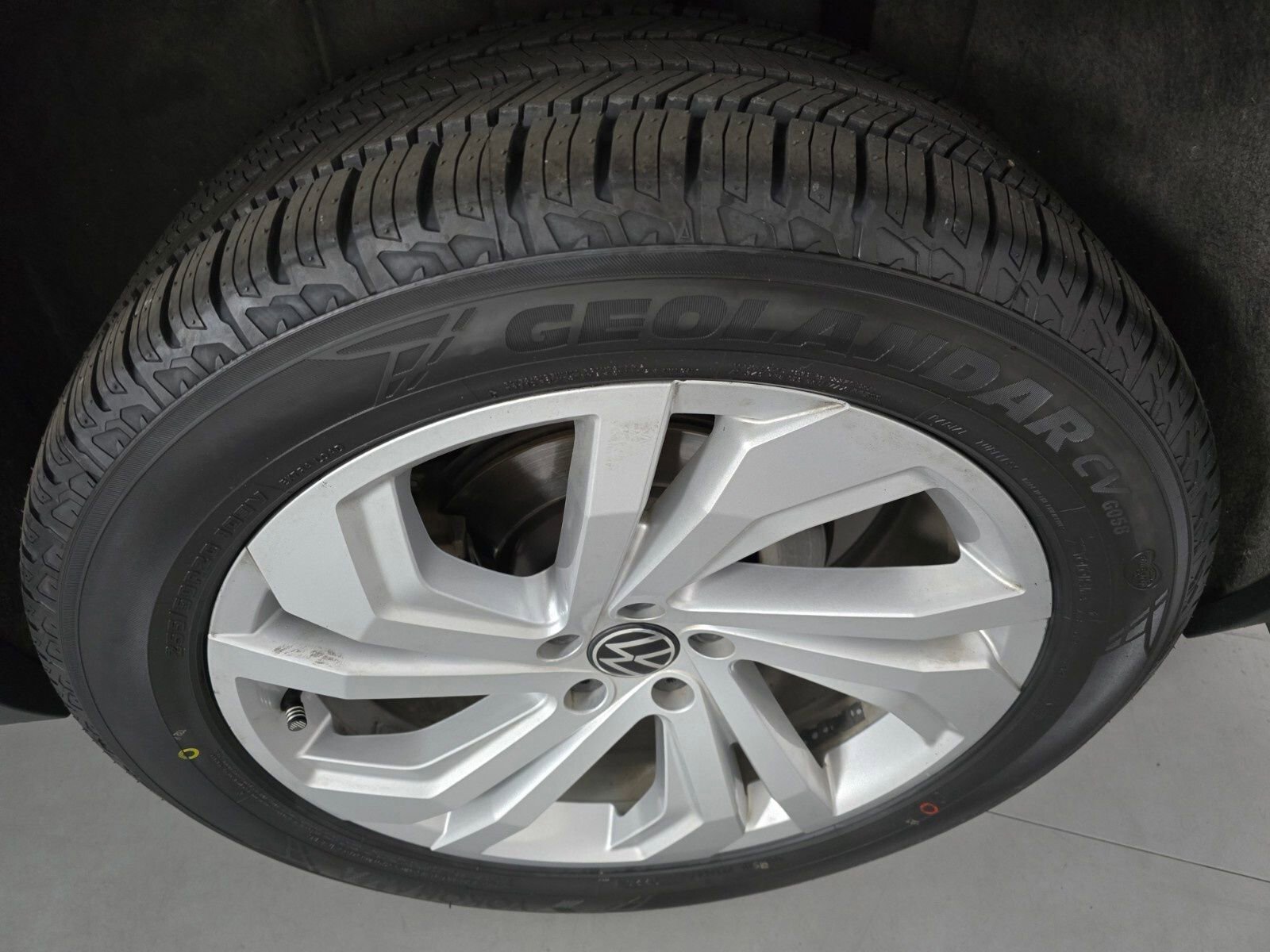 Used 2023 Volkswagen Atlas SE image 10