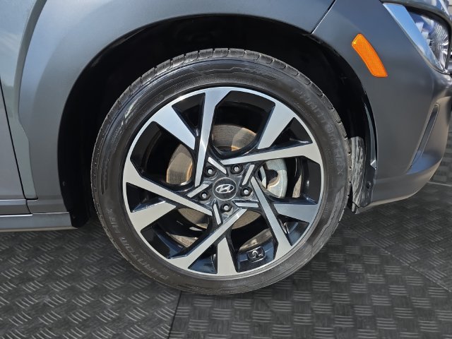 Used 2023 Hyundai Kona Limited FWD image 40