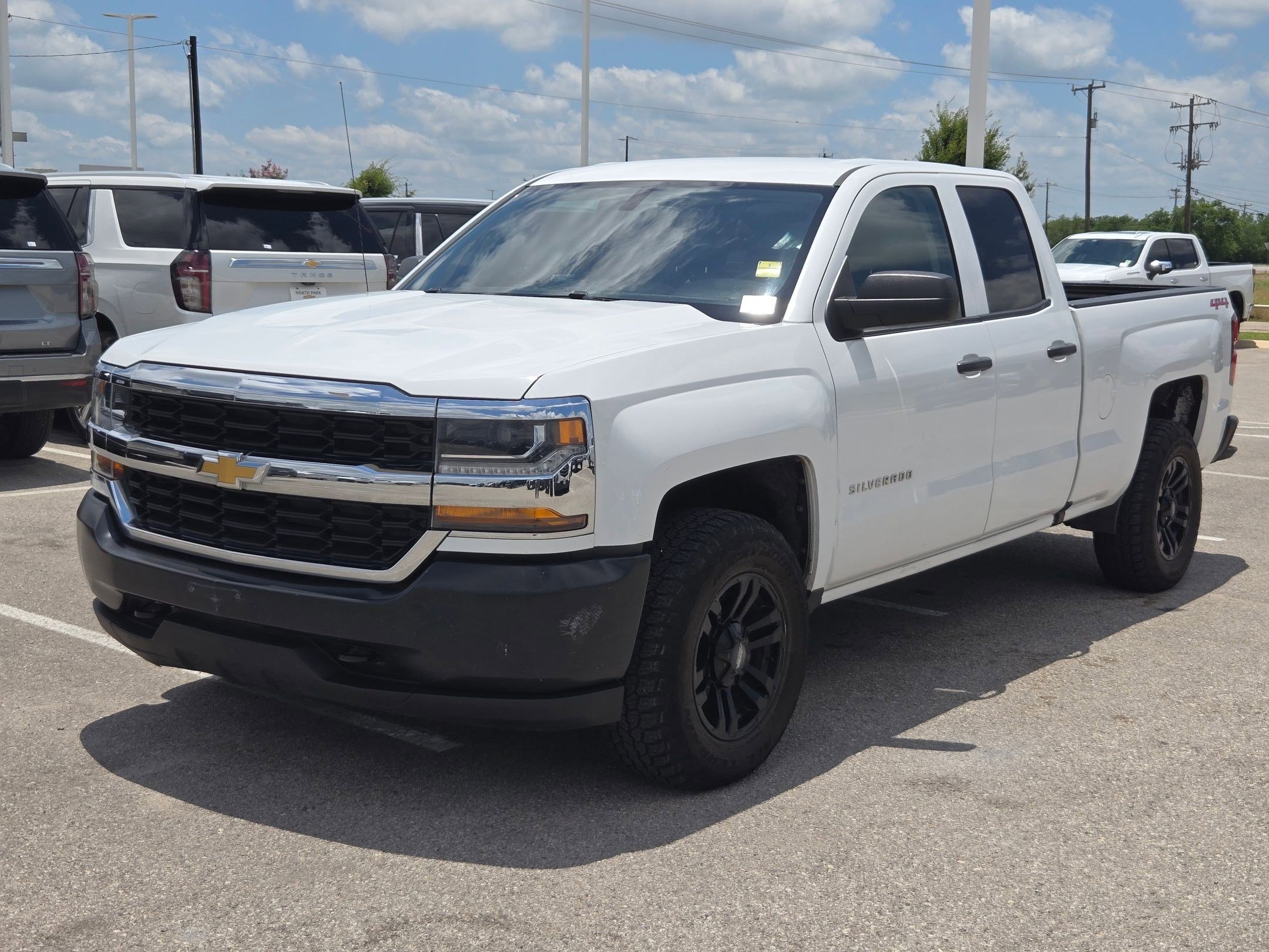 Used 2019 Chevrolet Silverado 1500 W/T AWD/4WD image 7