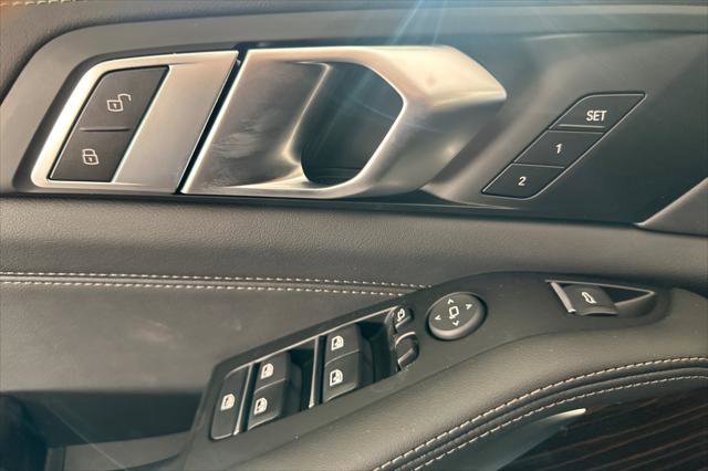 New 2026 BMW X5 xDrive40i w/ Premium Package AWD/4WD image 10