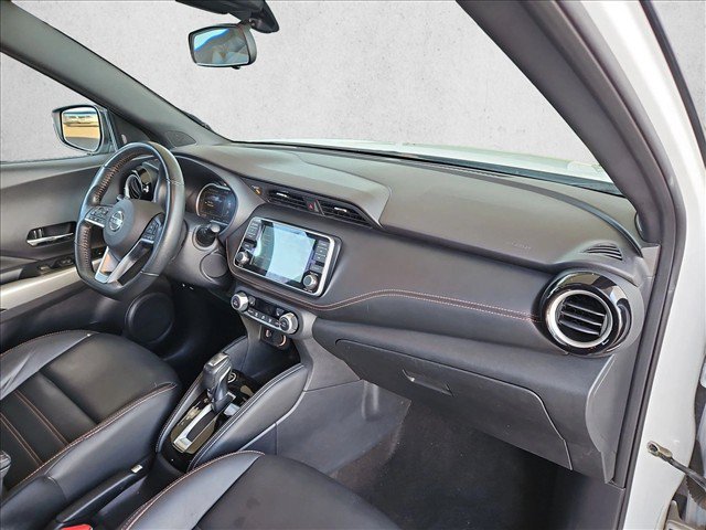 Used 2020 Nissan Kicks SR w/ SR Premium Package FWD image 20
