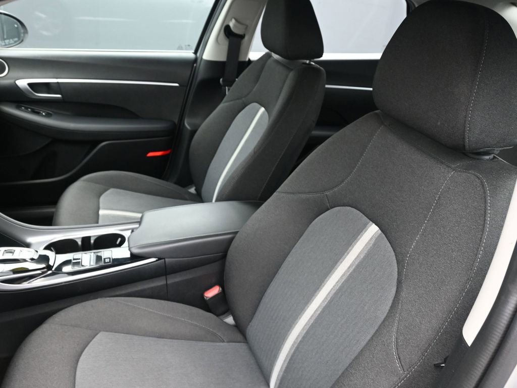 Used 2021 Hyundai Sonata SE image 15