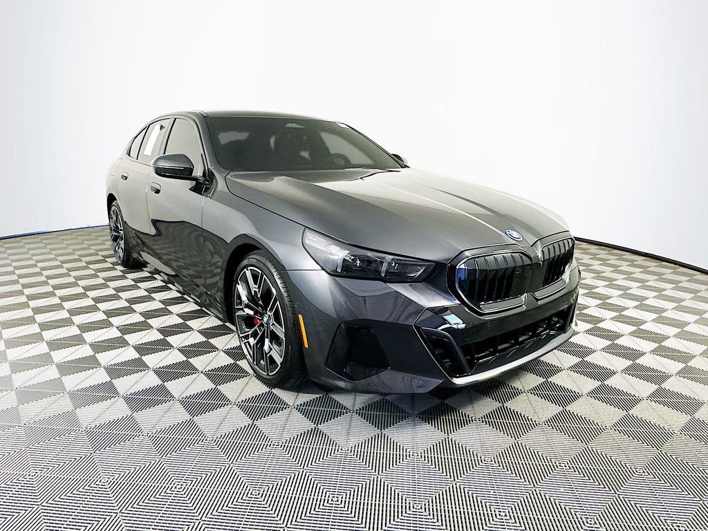 Used 2026 BMW 550e xDrive w/ Premium Package image 2