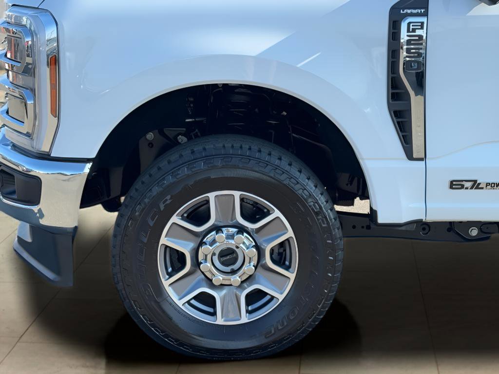 Used 2024 Ford F250 Lariat image 43
