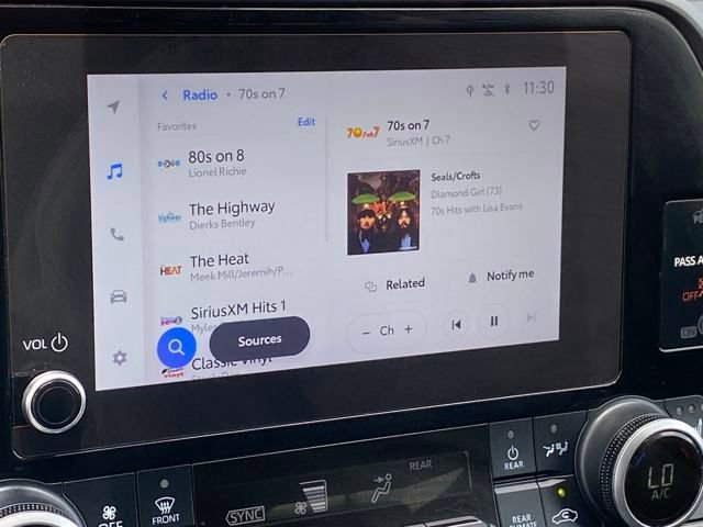 Used 2024 Toyota Highlander XLE image 23