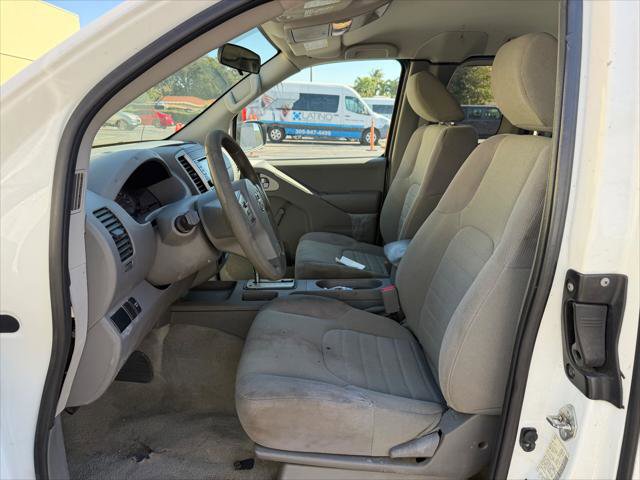 Used 2018 Nissan Frontier S image 24