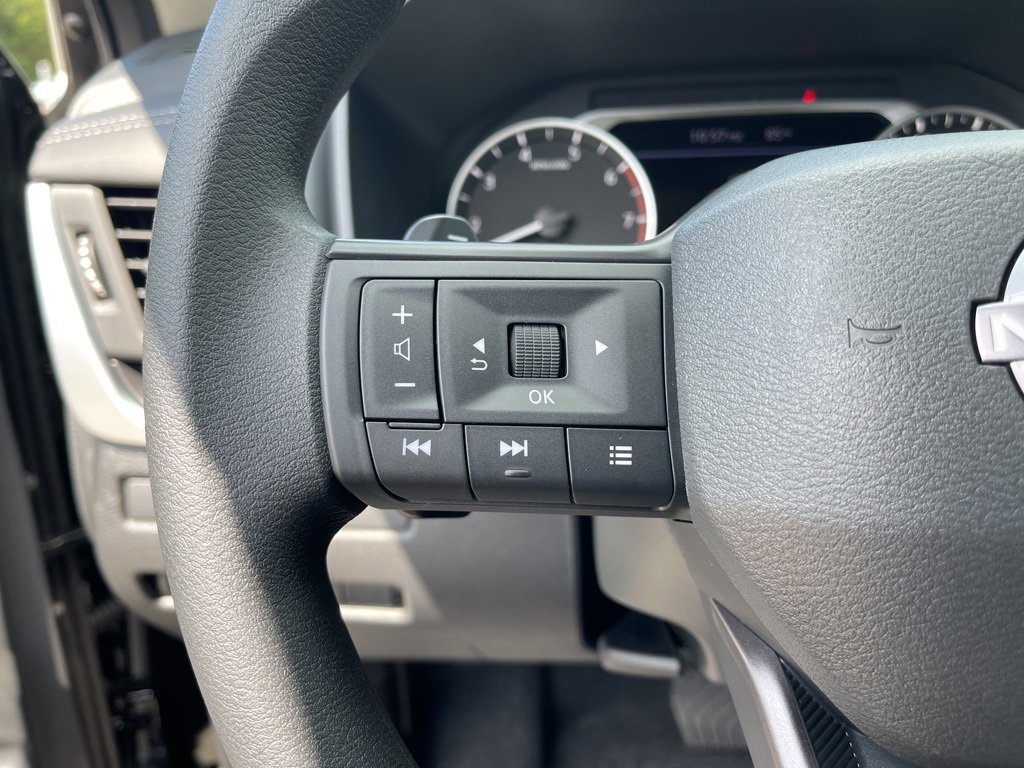 New 2026 Nissan Rogue S image 14