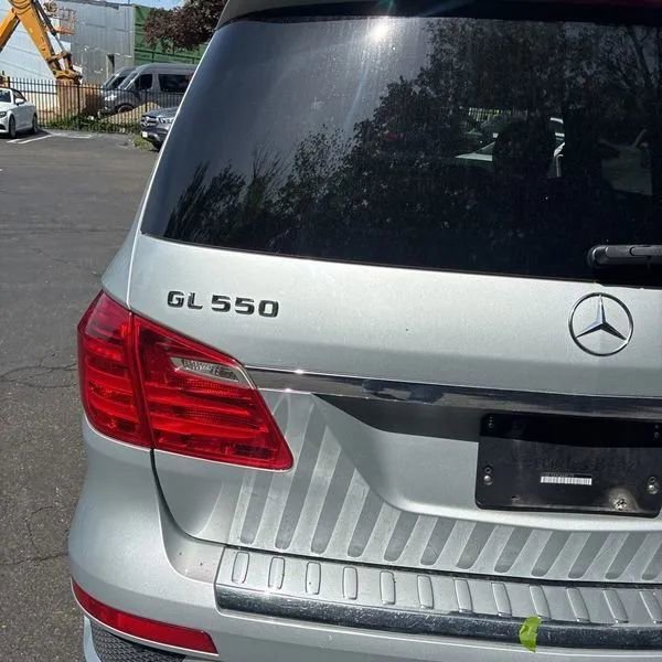 Used 2016 Mercedes-Benz GL 550 4MATIC image 21