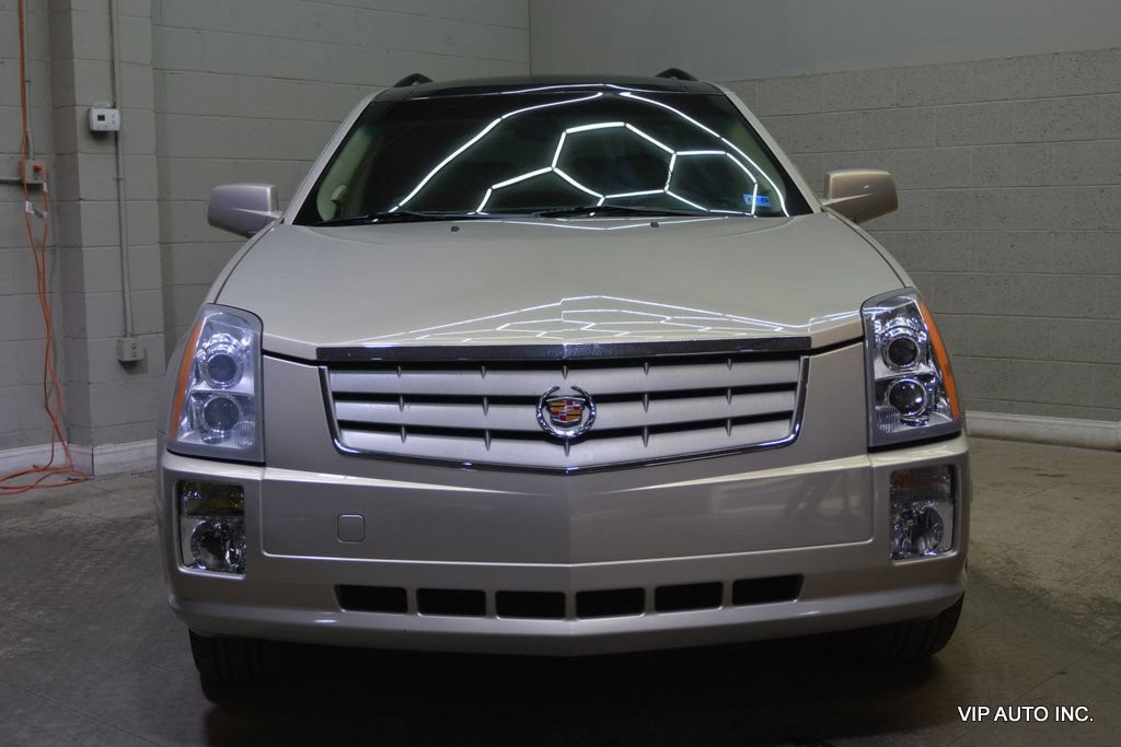 Used 2008 Cadillac SRX w/ Utility Package RWD image 5