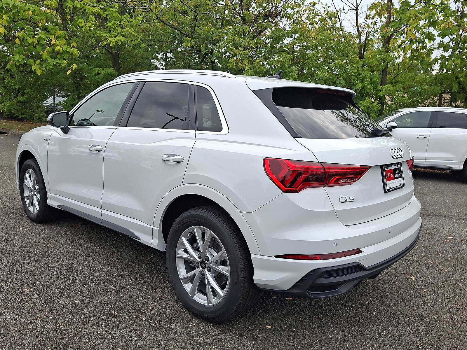 New 2025 Audi Q3 2.0T Premium image 11