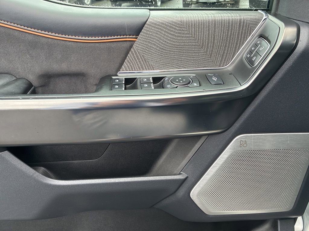 Used 2024 Ford F250 Platinum image 28