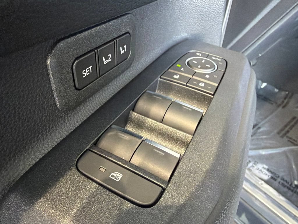 New 2027 Toyota Land Cruiser AWD/4WD image 16