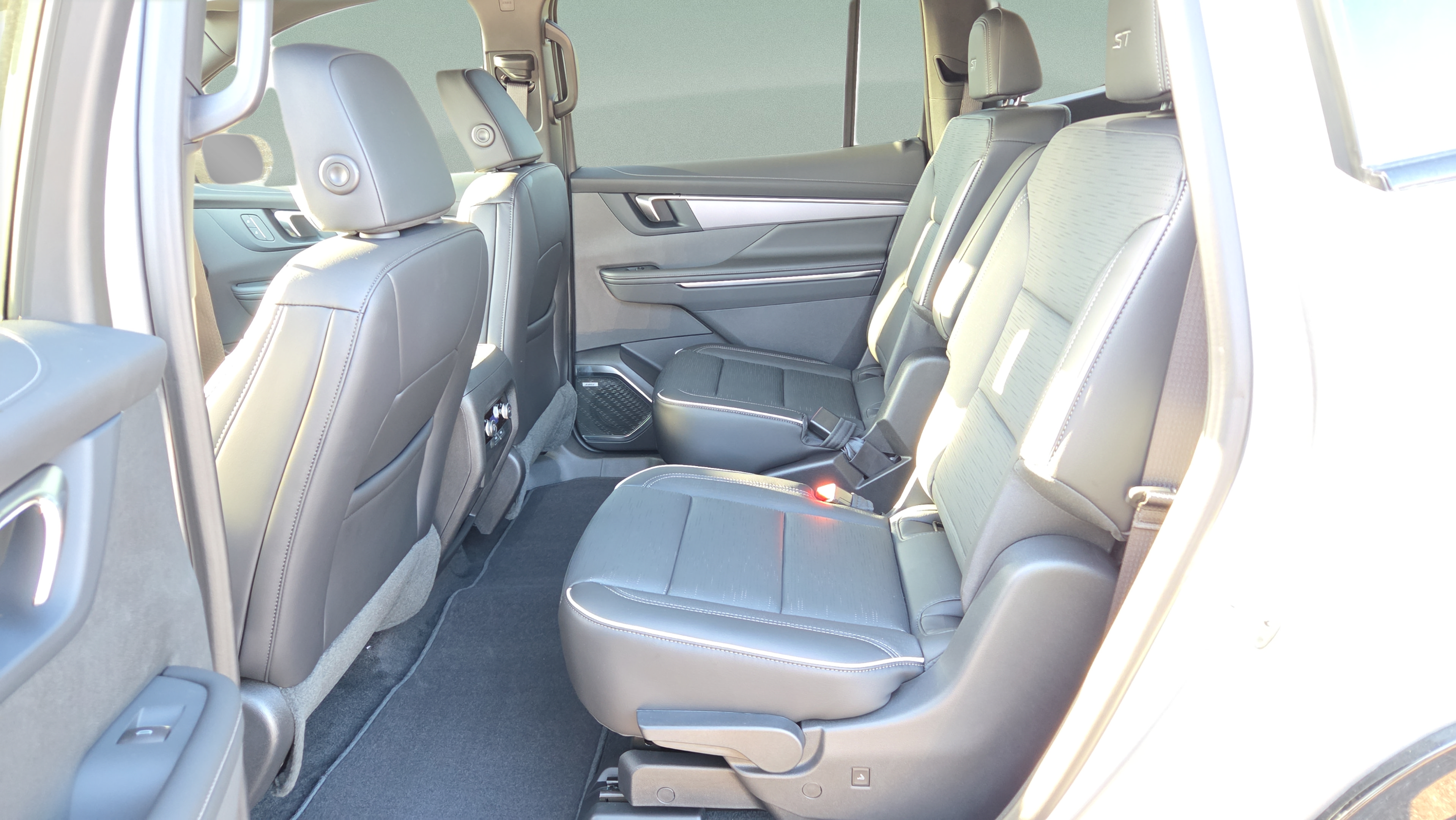 New 2026 Buick Enclave Sport Touring w/ Super Cruise Package FWD image 28