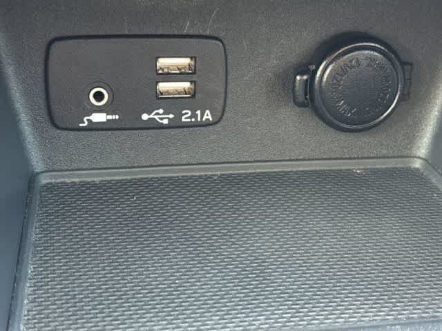 Used 2019 Subaru Forester Premium AWD/4WD image 26
