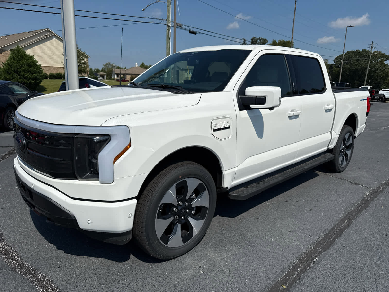 New 2023 Ford F150 Lightning Platinum image 4