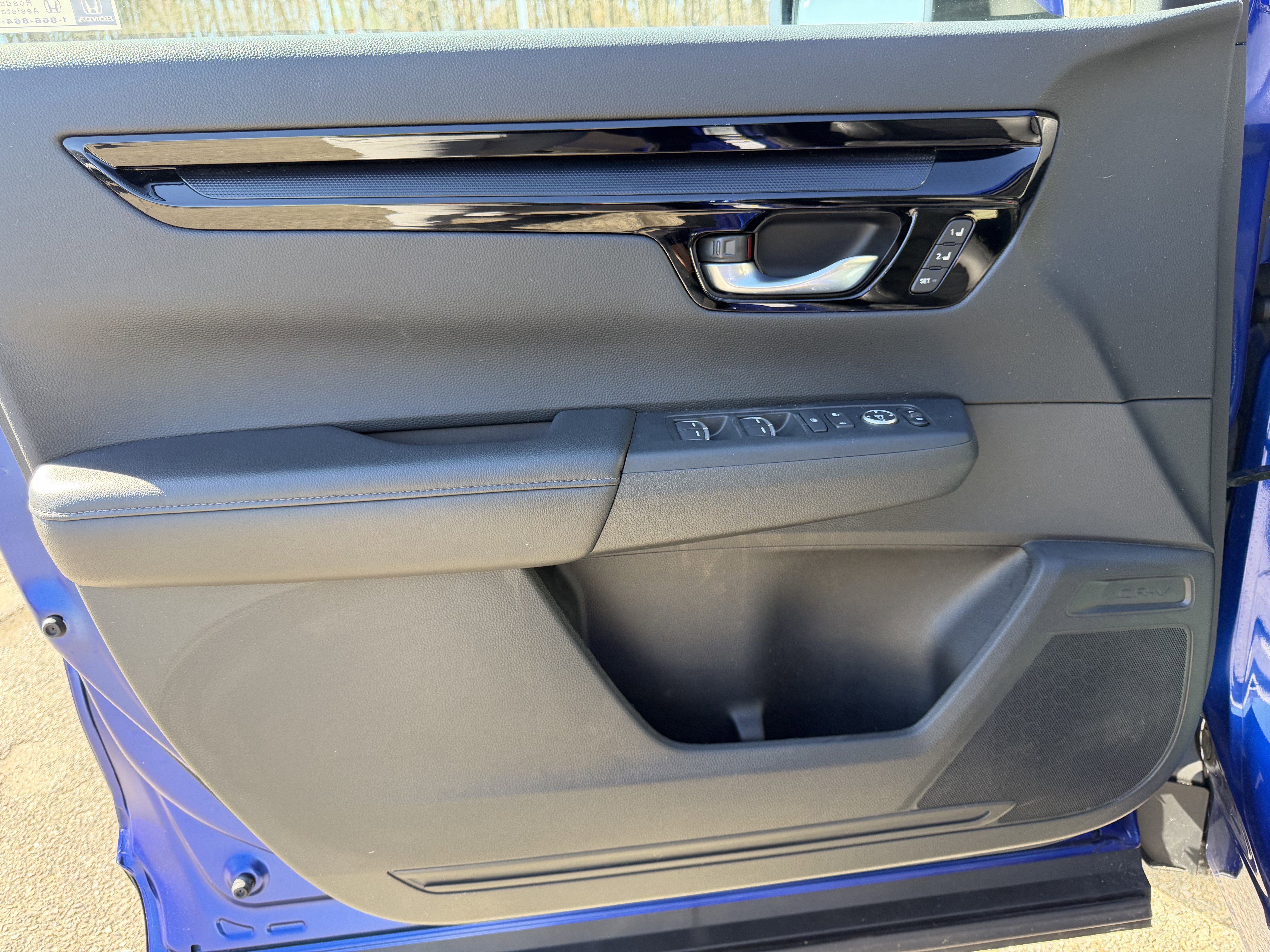 Used 2024 Honda CR-V EX-L image 10