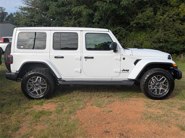 New 2025 Jeep Wrangler Sahara image 3