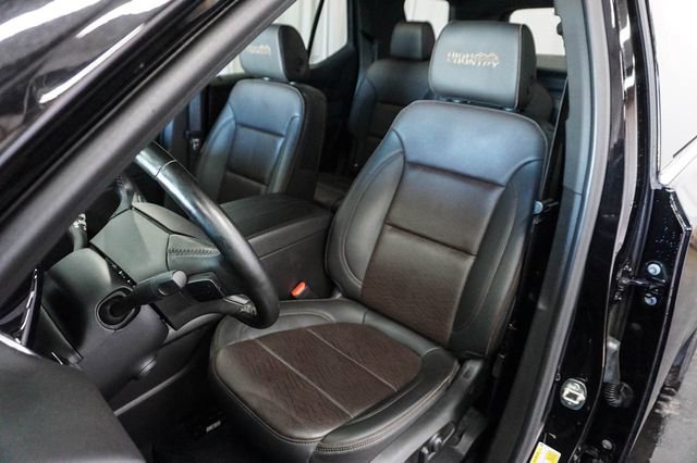 Used 2023 Chevrolet Traverse High Country image 10
