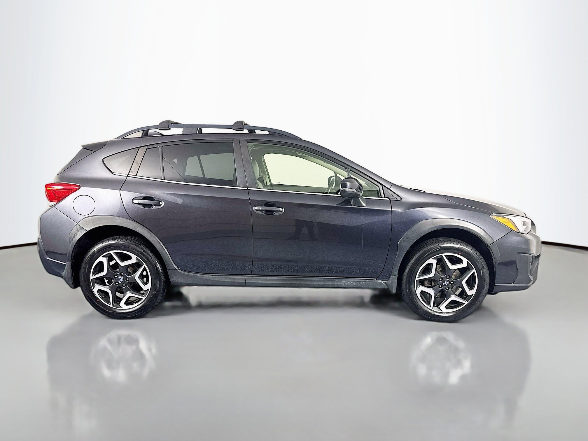Used 2019 Subaru Crosstrek 2.0i Limited w/ Moonroof Package w/Navigation AWD/4WD image 4