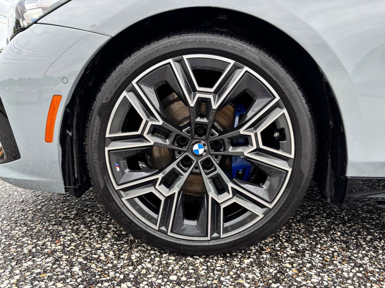 Used 2026 BMW 530i w/ M Sport Package RWD image 29