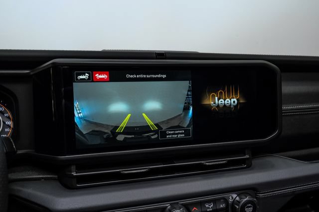 Used 2025 Jeep Wrangler Unlimited Rubicon 392 AWD/4WD image 68