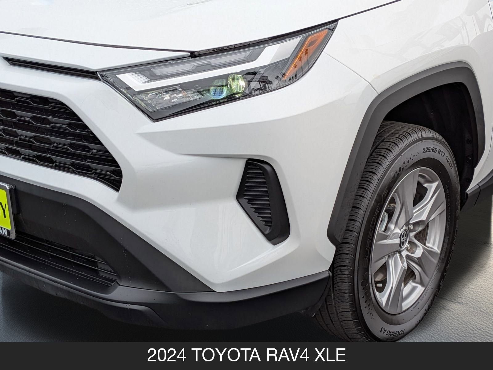 Used 2024 Toyota RAV4 XLE image 10
