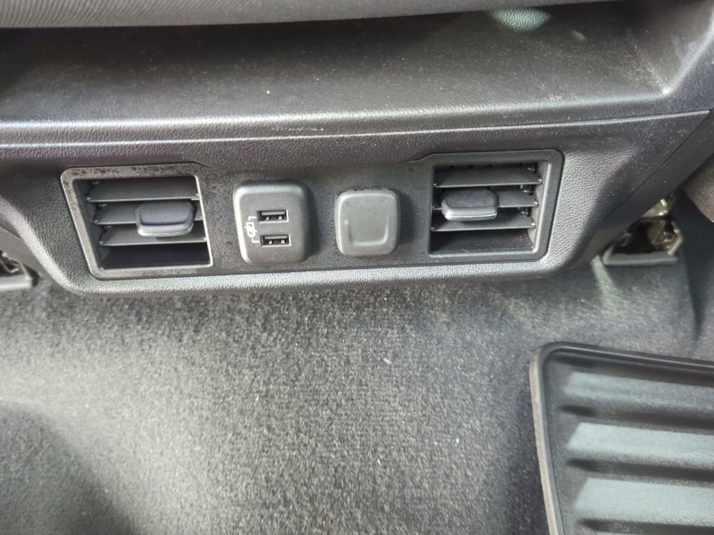 Certified 2022 Chevrolet Silverado 1500 LT image 32