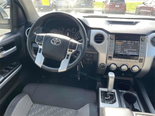 Used 2018 Toyota Tundra SR5 w/ SR5 Upgrade Package image 11