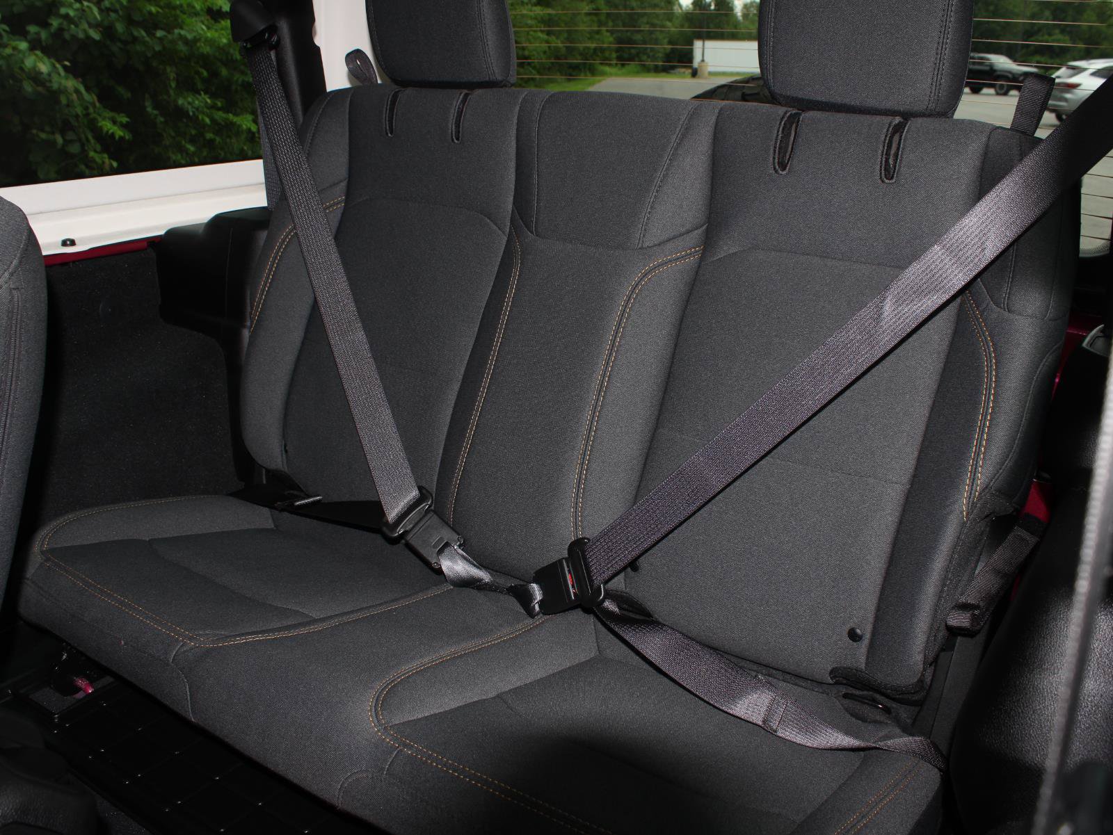 Used 2024 Jeep Wrangler Sport AWD/4WD image 17