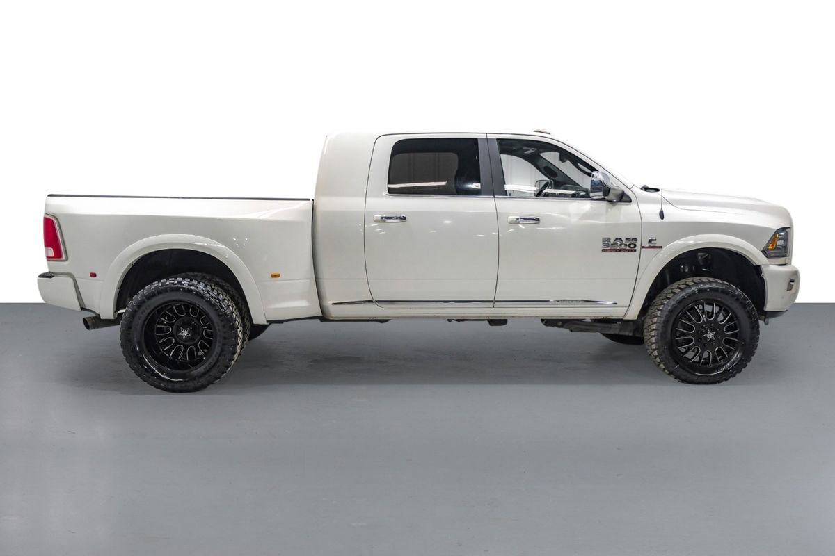 Used 2017 RAM 3500 Laramie Longhorn AWD/4WD image 6