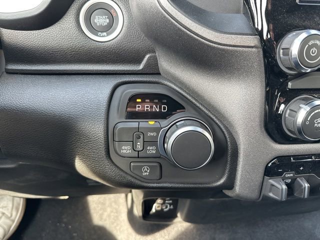 New 2026 RAM 1500 Express AWD/4WD image 29