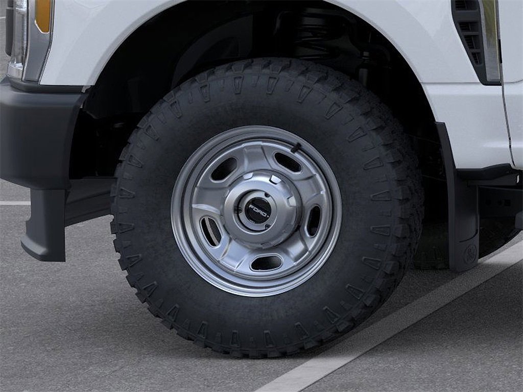 New 2026 Ford F250 XL image 19