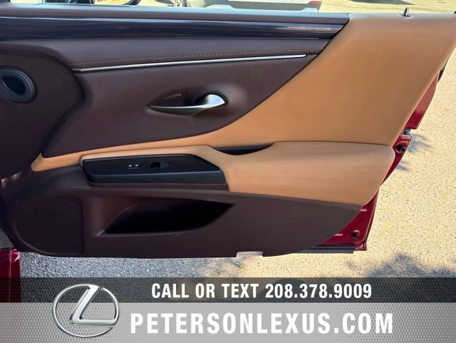 Used 2019 Lexus ES 350 w/ Accessory Package FWD image 11