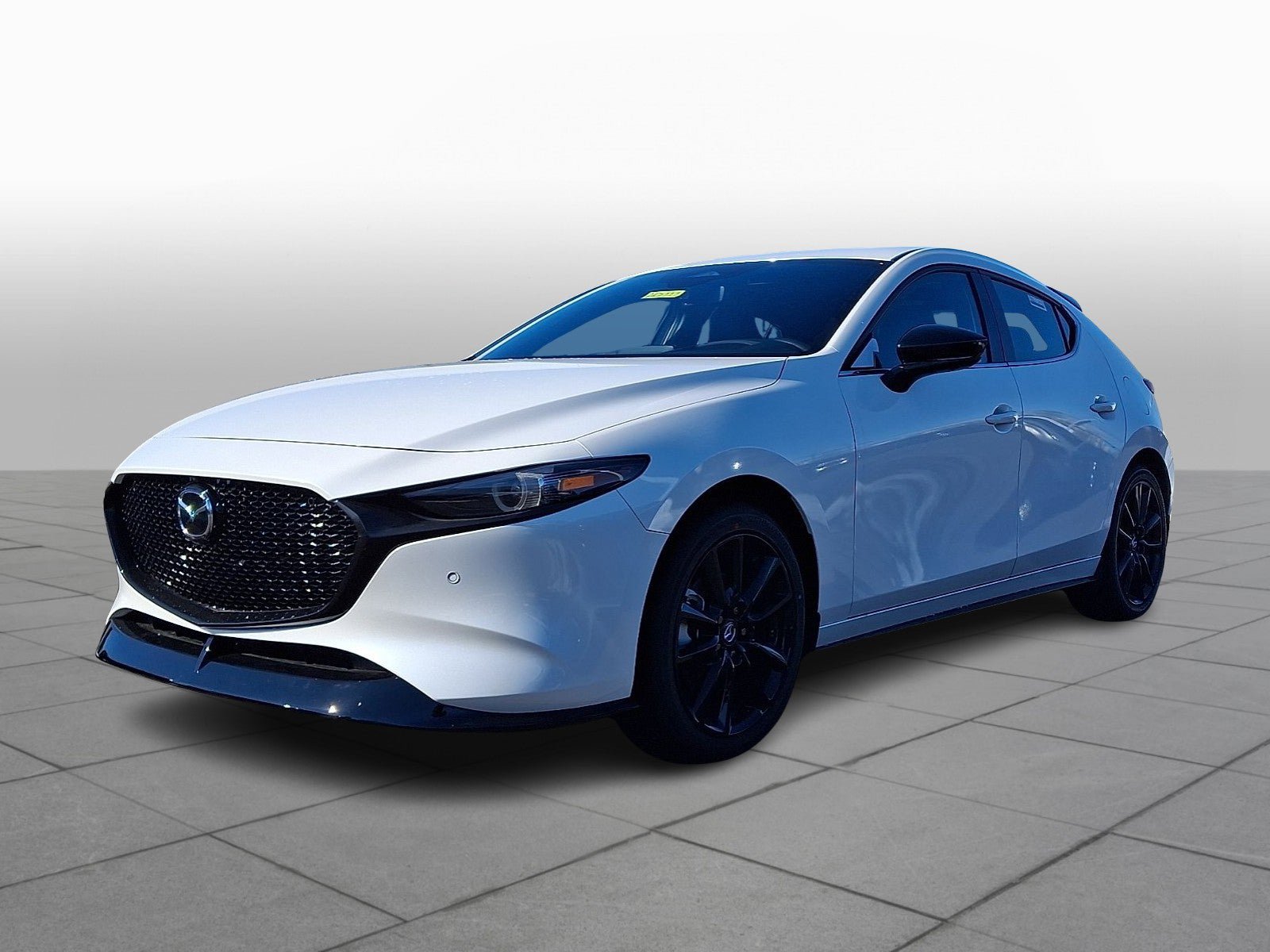 New 2026 MAZDA MAZDA3 Hatchback w/Premium Plus Pkg AWD/4WD image 4