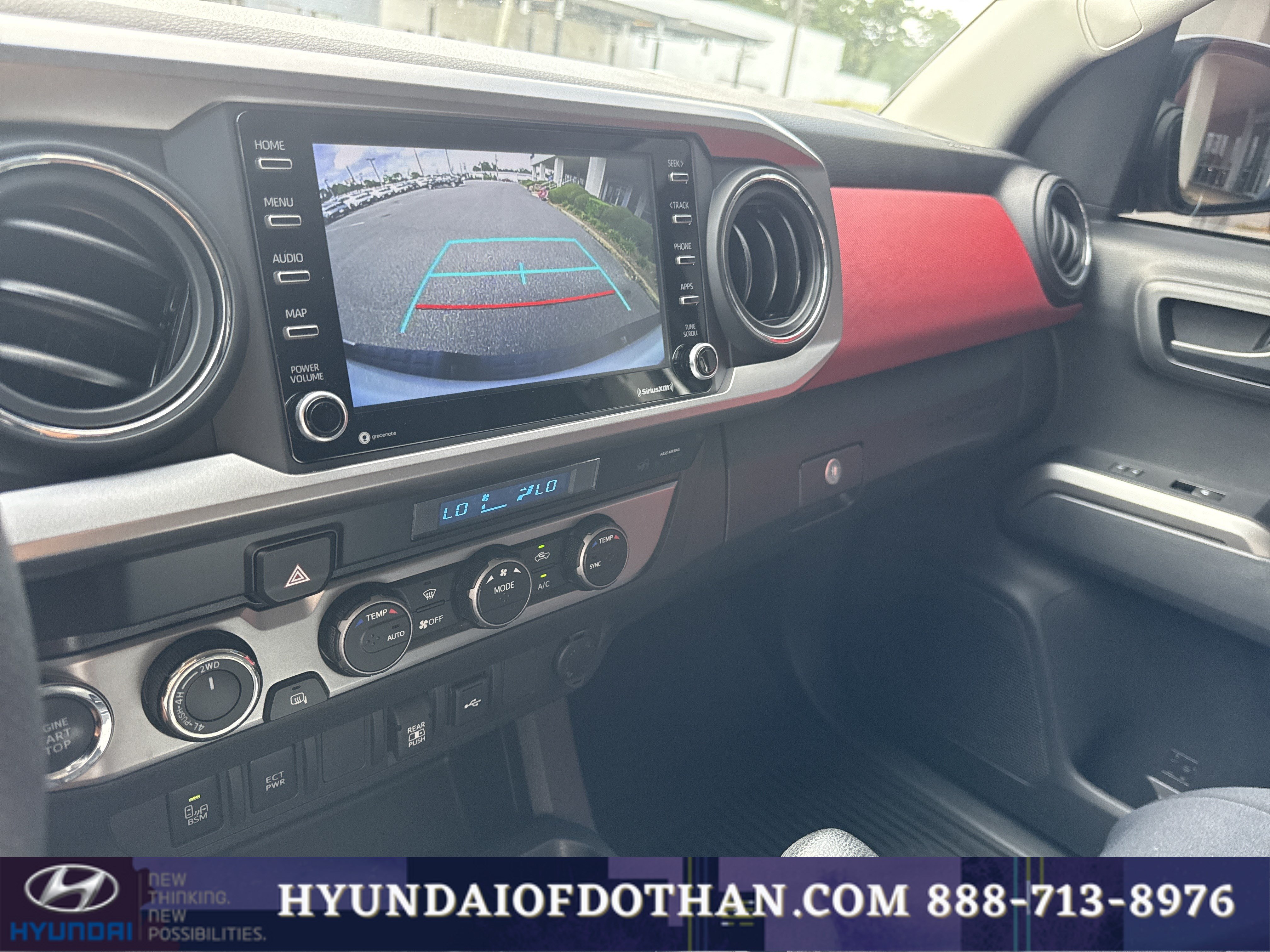 Used 2023 Toyota Tacoma SR5 w/ Technology Package AWD/4WD image 9