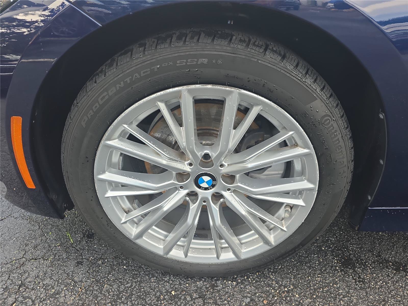 Certified 2024 BMW 330i Sedan RWD image 7