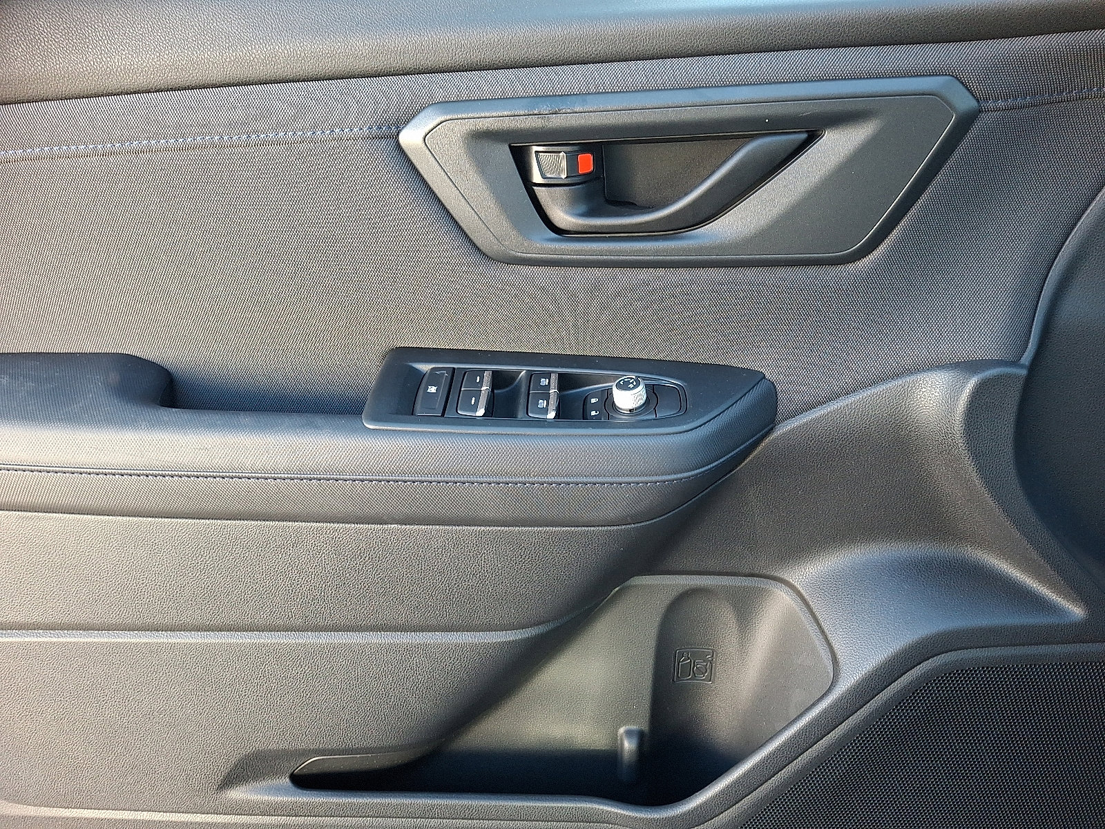 Certified 2025 Subaru Forester Premium w/ Convenience Package #1 image 12